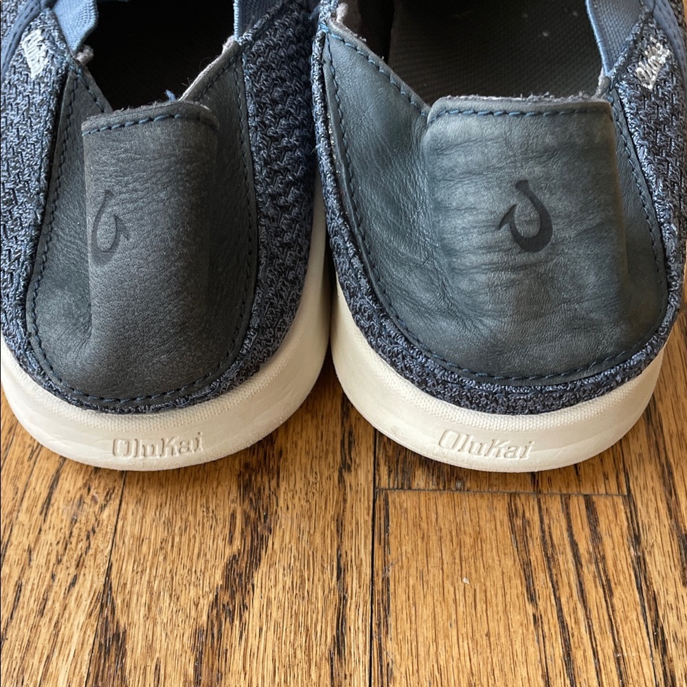 OluKai Textured Blue Slip-On Loafers - Picture 4 of 9